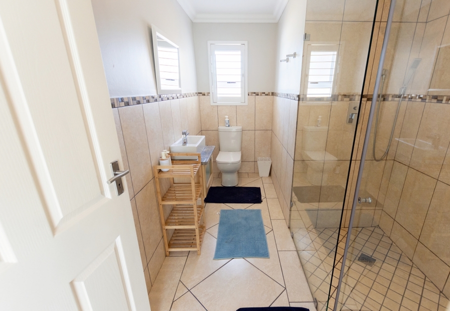 4 Bedroom Property for Sale in Golden Mile Western Cape